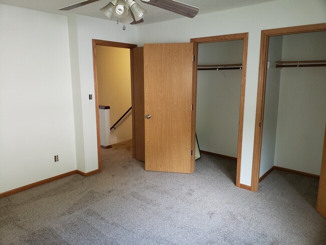 Foto del edificio - 3825 Cliffside Dr