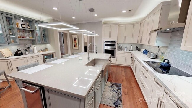 Foto del edificio - 3112 Ethereal Ln