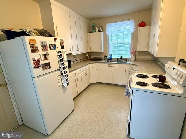 Foto del edificio - 43 E Franklin St