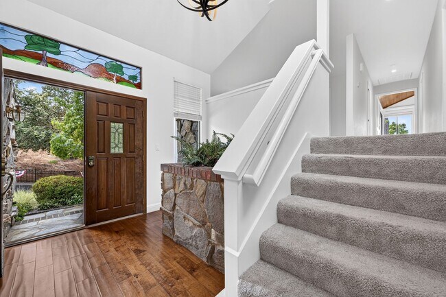 Building Photo - 1837 Lackland Dr