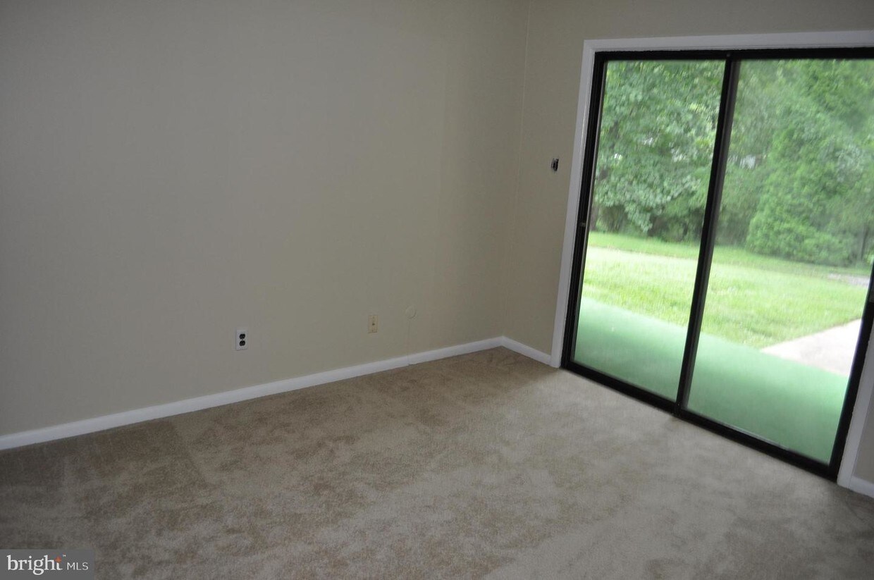 Primary Photo - 4800 W Brigantine Ct
