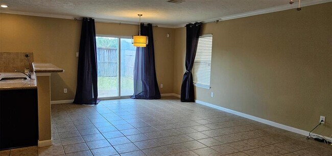Foto del edificio - 8018 Chasewood Dr