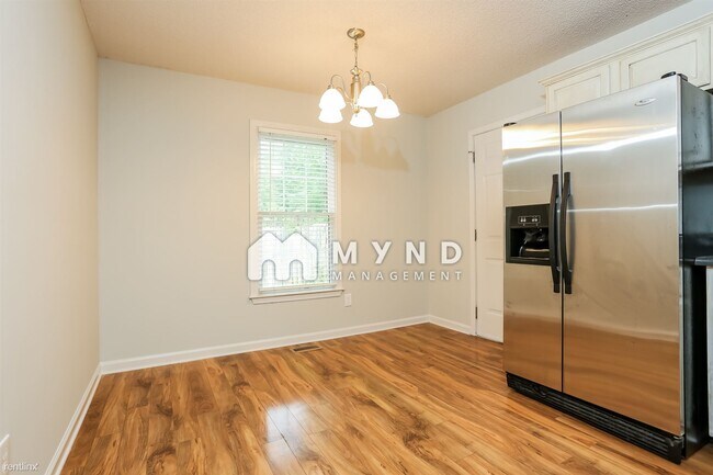 Foto del edificio - 3 br, 2 bath House - 163 Sumer Ln S