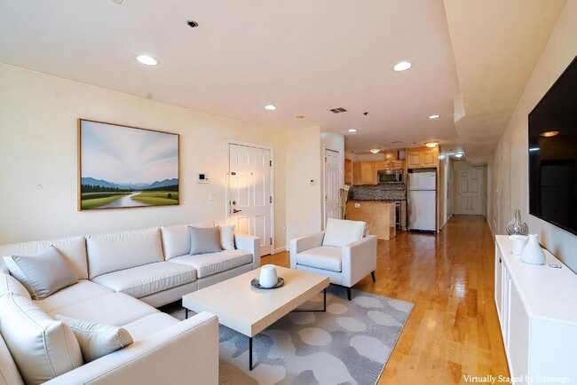 Photo - 540 29th St Apartment