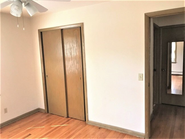 Foto del edificio - 3319 Harvey St