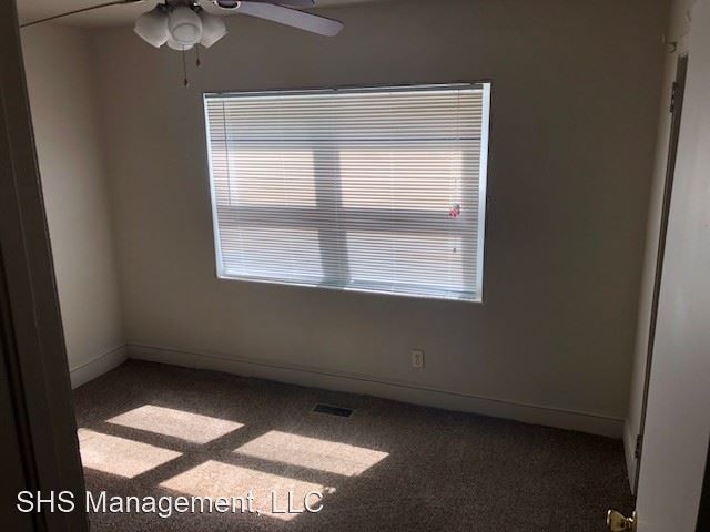 Foto del edificio - 5 br, 2 bath House - 200 Edwards Street
