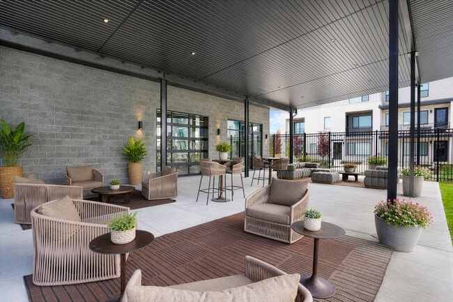 Building Photo - theYARD