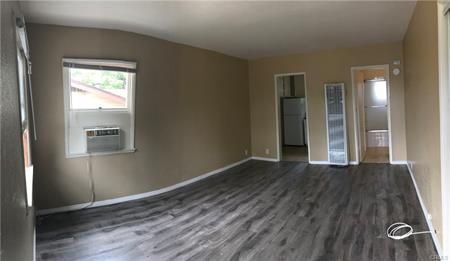 Foto del edificio - 81 N Greenwood Ave