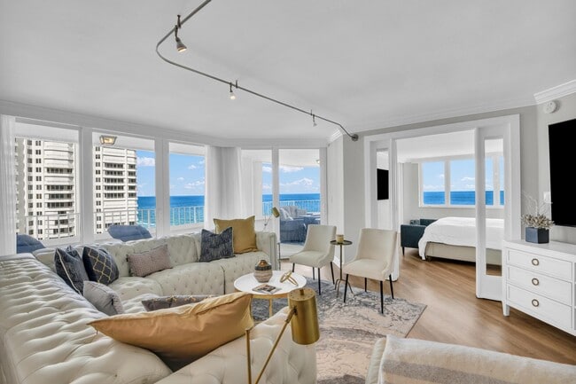 Building Photo - 550 S Ocean Blvd