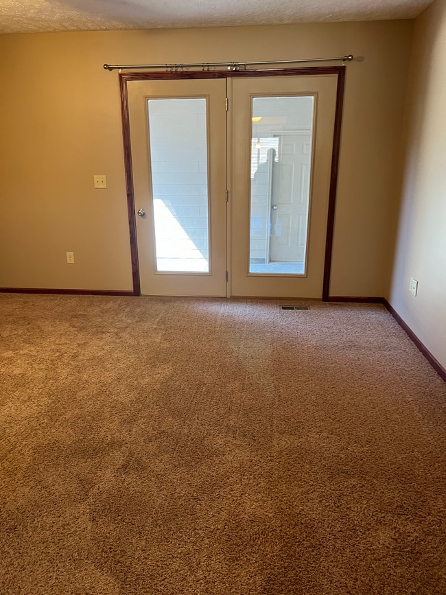 Building Photo - 4831 10th Ave