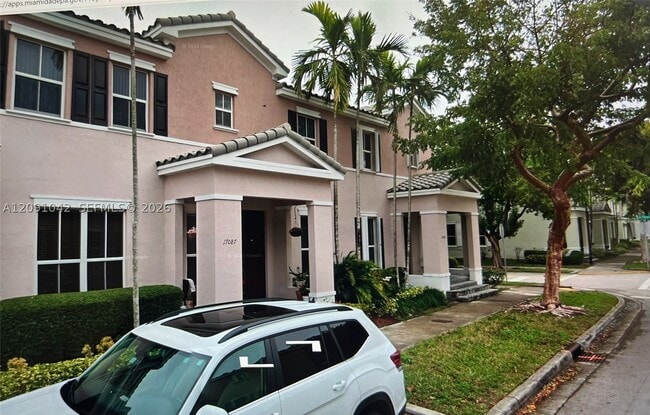 Building Photo - 17087 SW 93rd St
