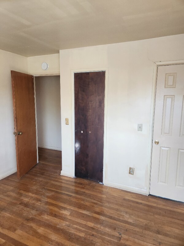 Foto del edificio - 7740 Stillwell Rd