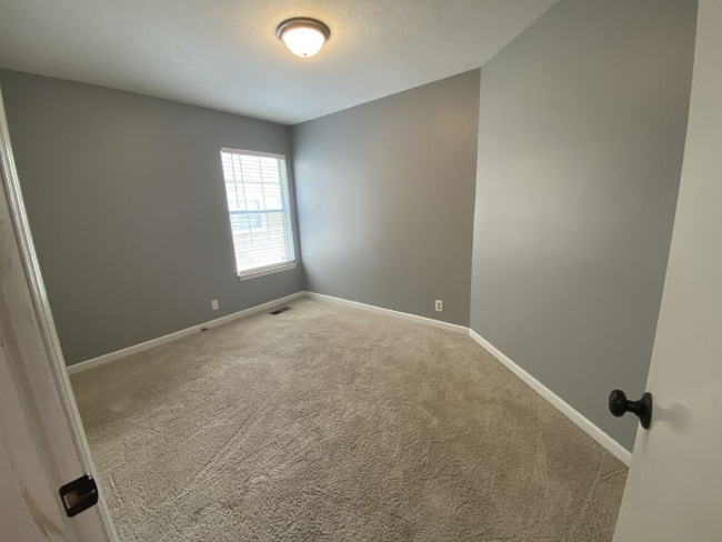 Photo - 141 Agee Cir E House