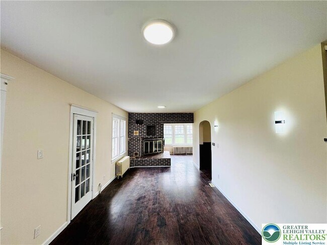 Foto del edificio - 2619 Broad St