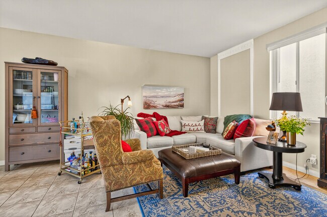 Foto del edificio - 46750 Mountain Cove Dr