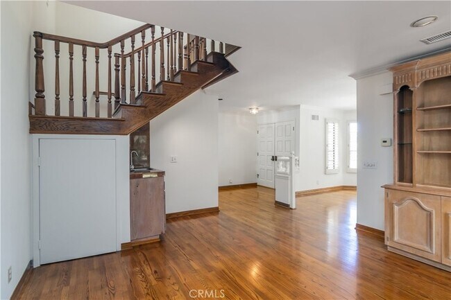 Foto del edificio - 12235 Shady Hollow Ln