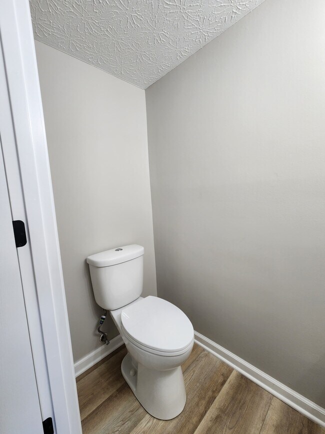 Foto del edificio - 7497 Stonetrail Way