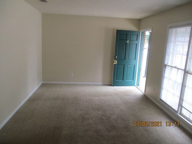 Foto del edificio - 2024 Oglethorpe Ave