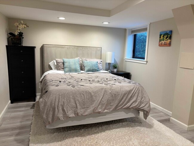 Building Photo - 12716 8th Ave NW