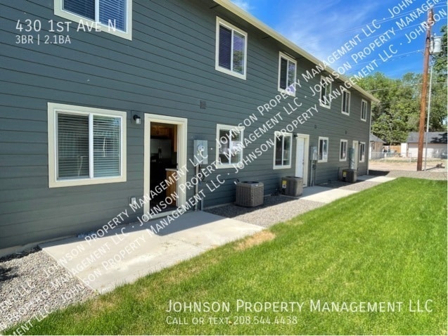 Foto del edificio - 430 1st Ave N