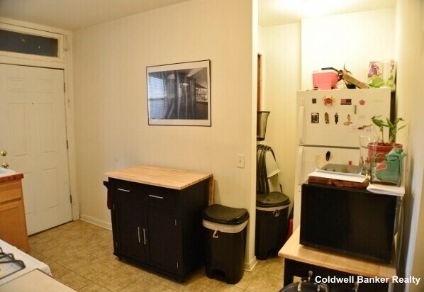 Foto del edificio - 3945 W Schubert Ave