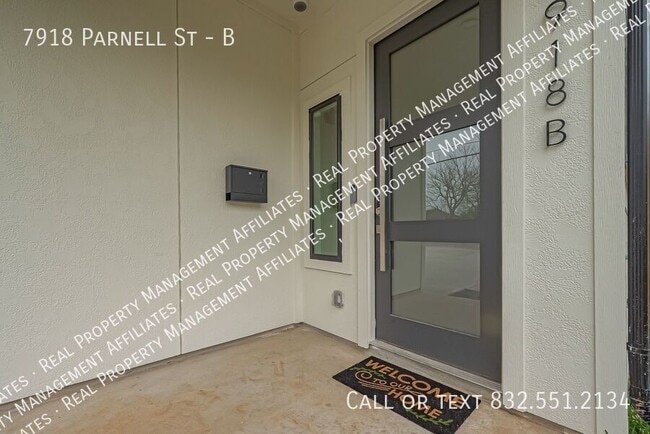 Foto del edificio - 7918 Parnell St