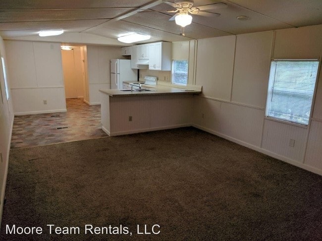 Building Photo - 2 br, 2 bath House - 68 Drexel Road