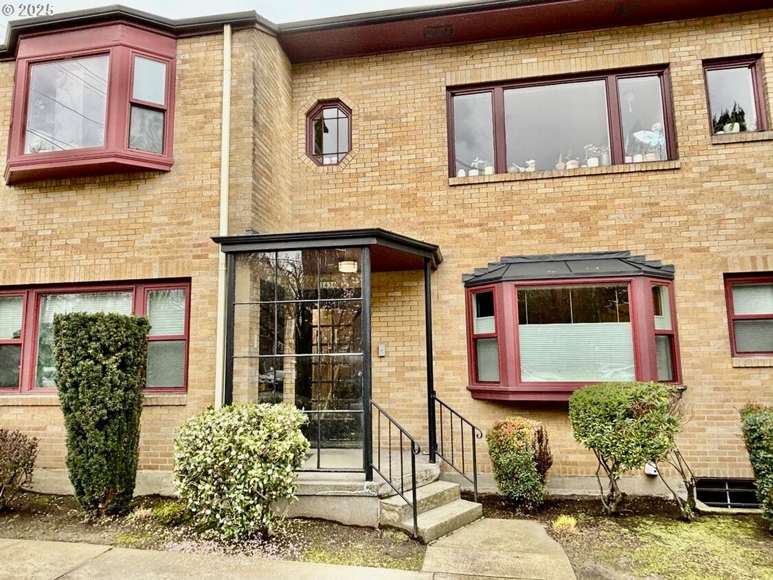 Foto principal - "Lovely Updated Condo in the Sullivan's Gu...