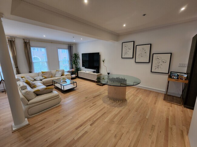 Foto del edificio - 9717 Whitley Park Plz