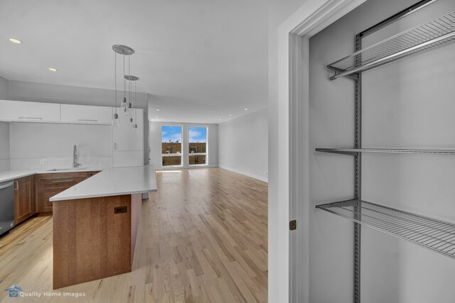 Foto del edificio - 2851 N Clybourn Ave