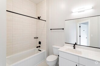 2 BR, 2 BA - 935 SF - Artisan 4100