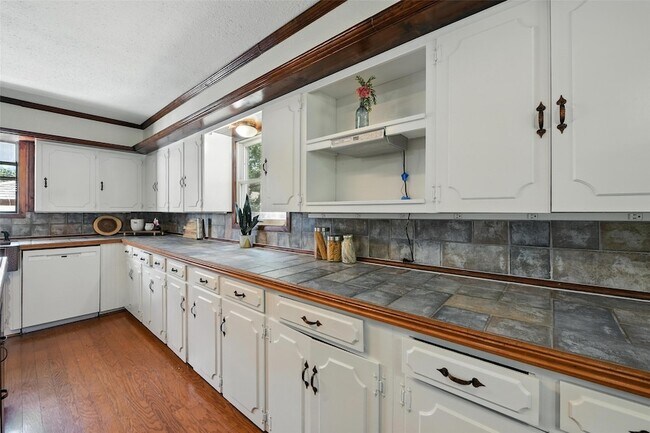 Foto del edificio - 1323 Dublin St