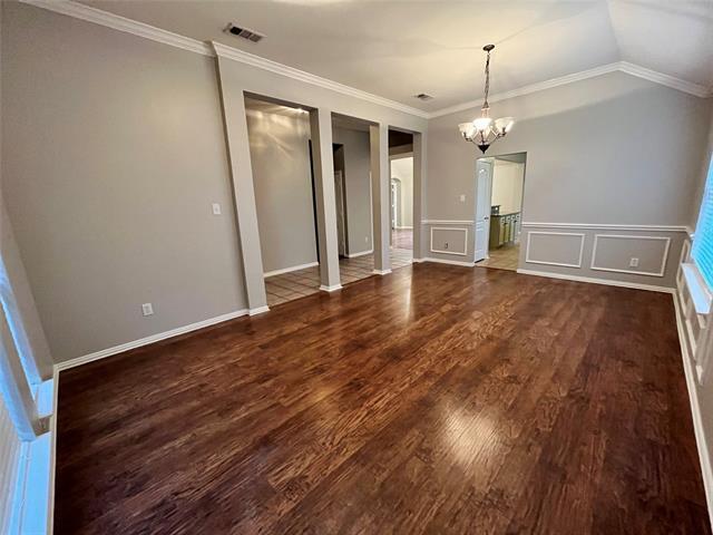 Building Photo - 5406 Palace Dr