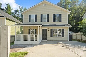 Building Photo - 717 Dawn Cir