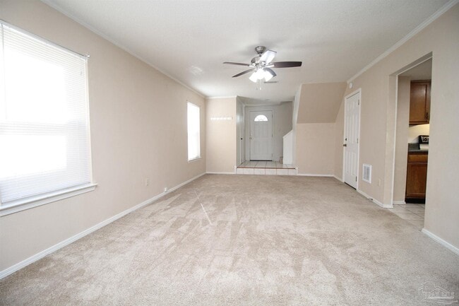 Foto del edificio - 4605 Lennox Pl