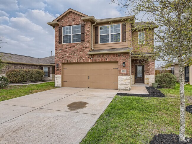 Building Photo - 1533 Treeta Trl