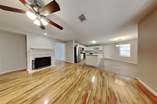Foto del edificio - 21210 Bridgemeadows Ln