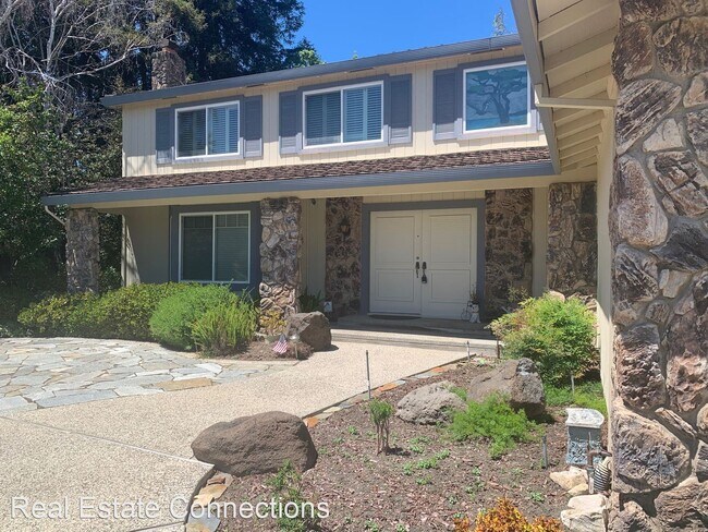 Foto del edificio - 6 br, 2.5 bath House - 2619 Neves Ct.