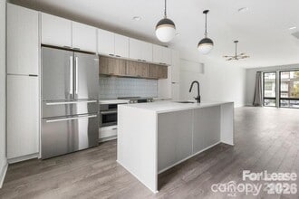 Building Photo - 1212 Minter Pl