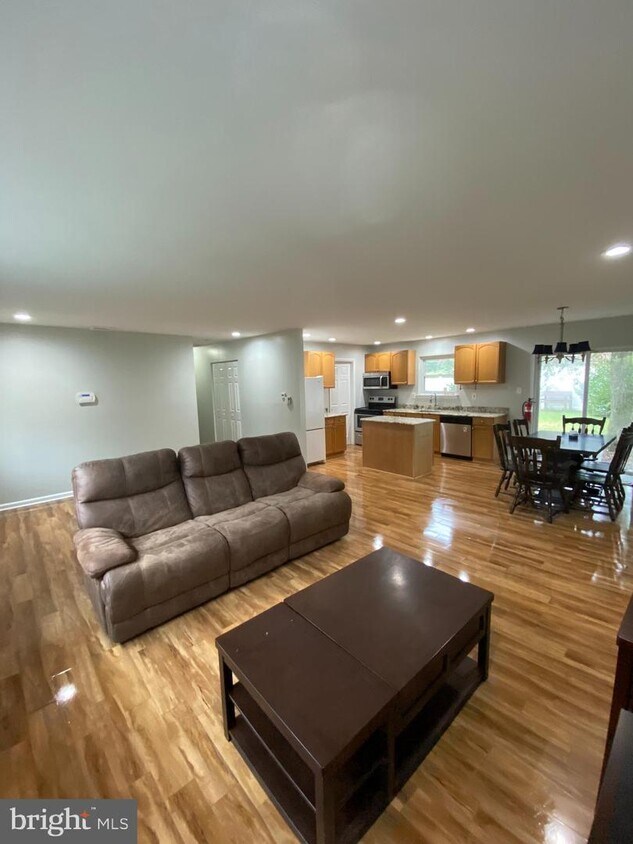 39 FOXGLOVE, Burlington, NJ 08016 House Rental in Burlington, NJ