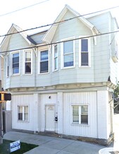 Building Photo - 142 N Broad St