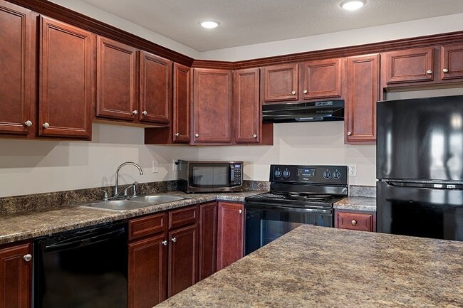 Building Photo - CARDINAL RIDGE