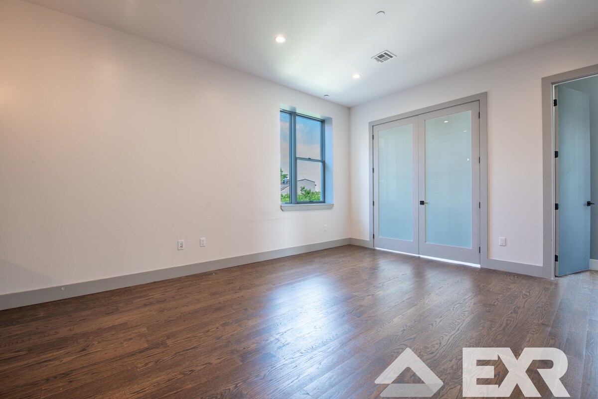Foto principal - 1520 Prospect Pl