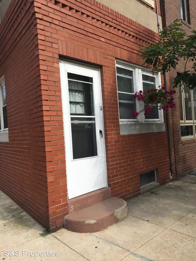 Primary Photo - 1 br, 1 bath Apartment - 919 S 8th Street
