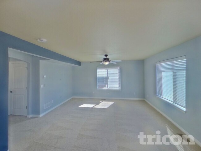 Foto del edificio - 9766 Silver Stirrup Dr