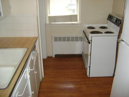 Building Photo - 347 N 35th Ave