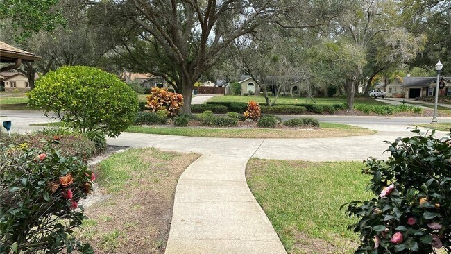 Foto del edificio - 1207 Winter Springs Blvd