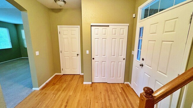 Foto del edificio - Welcome to Serenity Ridge Corner Lot 3 Bed...