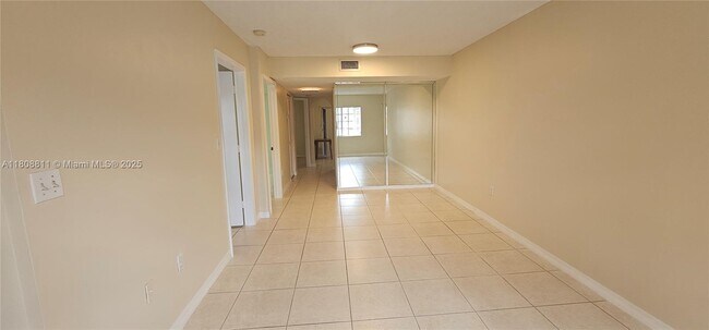 Foto del edificio - 13407 SW 154th St