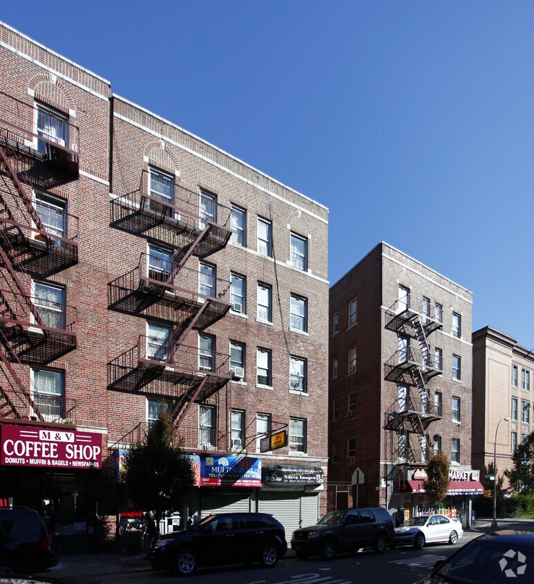 Building Photo - 1807-1809 Archer St